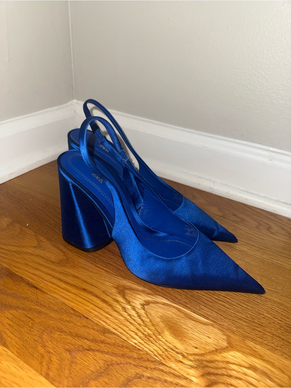 ZARA Cobalt Blue Pointed Slingback Heels - Picture 6 of 6
